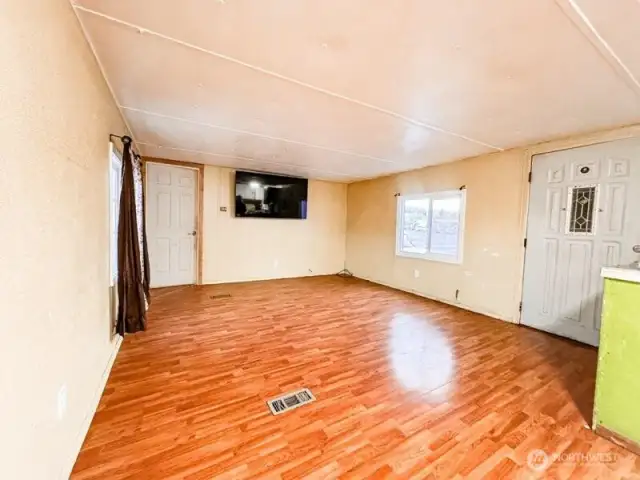 Kitchen view/Dining area