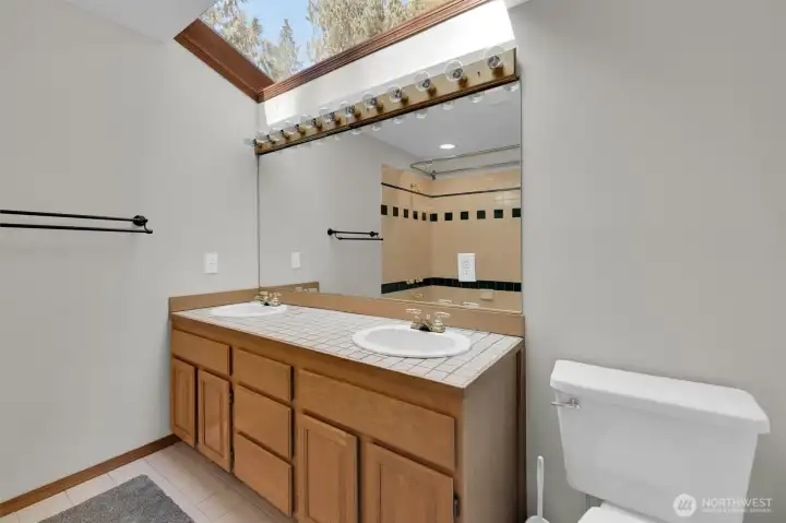 Primary bath is a 5 piece ensuite.
