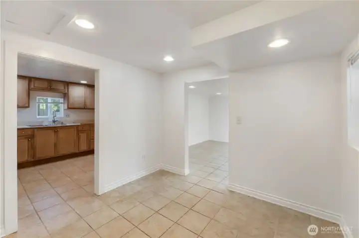 Detached Garage