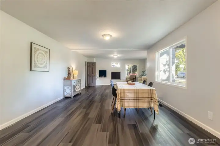 Dinning Entry