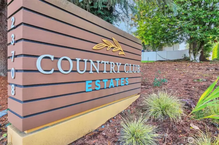 Welcome Home to Country Club Estates!