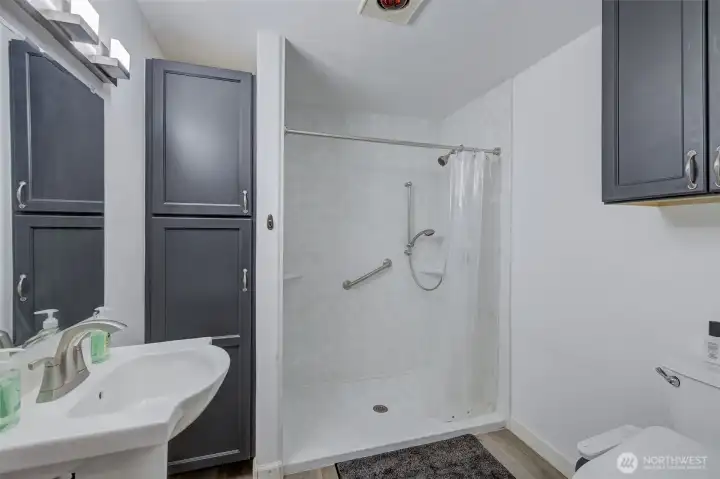 Main floor bathroom