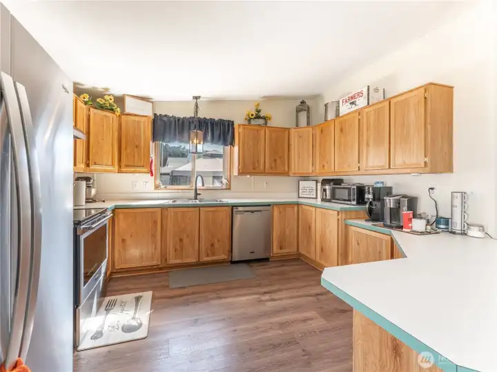 Tons of Storage in the Kitchen