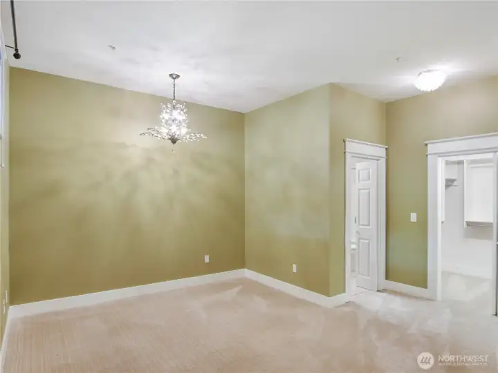 Primary now vacant, carpets professionally cleaned.