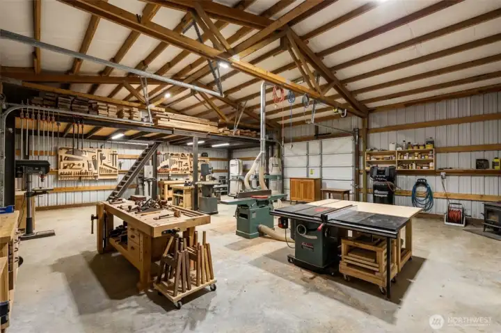 Let your creativity flow! Woodshop anyone? It's got the power for it! (Virtually Staged)