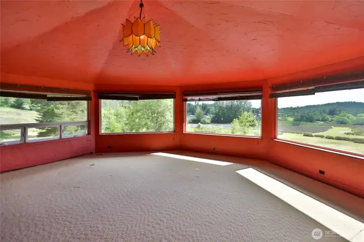 Upstairs meditation room or office