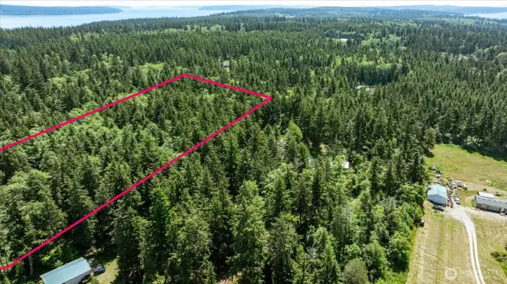 Lot lines are not representative of the actual lot. Buyer to verify boundary line/