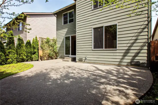 Backyard features include a washed aggregate patio, mature trees, flowering vines and a freshly over seeded lawn that will be lush by summer. The sprinkler system will keep it lush and green, and tranquil greenbelt views for the ultimate private setting.