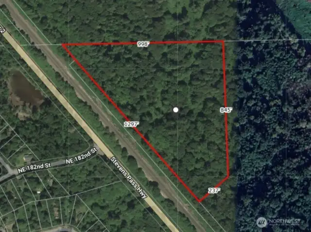 Overhead view with approximate boundaries in red.