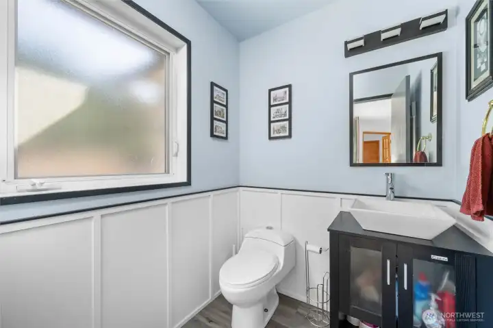 Half bath on the main level for your guests.