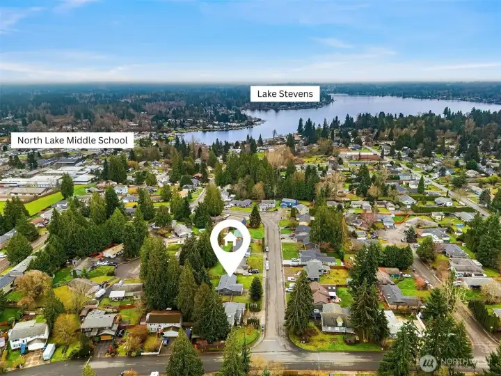 Aerial view facing South showcasing ideal location near North Lake Middle School & Lake Stevens.