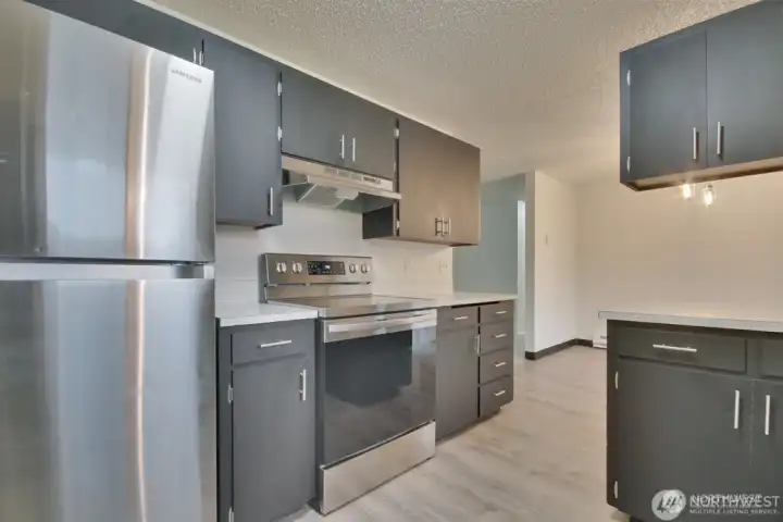 3203 Kitchen-Photo was taken when vacant