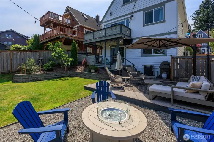 Entertaining Deck & Covered Patio