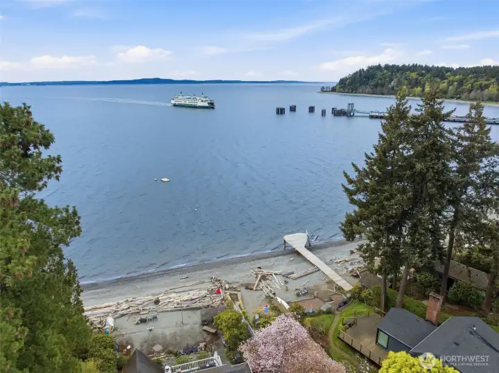 Fauntleroy Cove, West Seattle. Life is good!