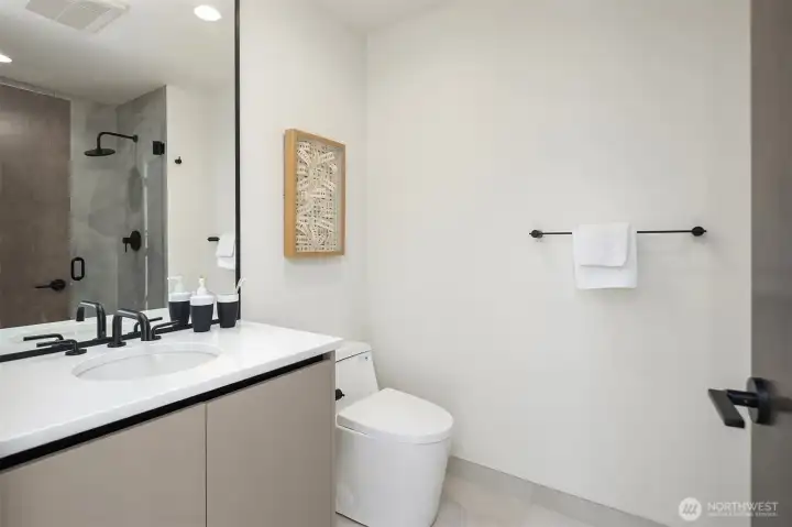 Guest Bathroom Guest Bathroom