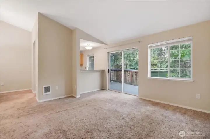 AI of living room w/no furniture