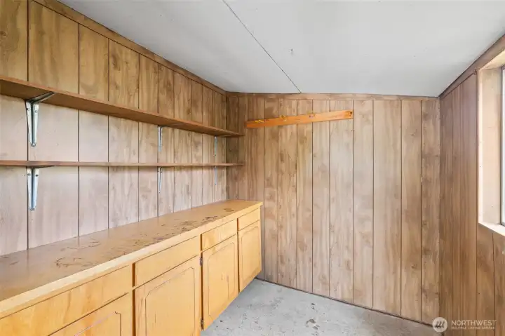 No shortage of storage in this home! No shortage of storage in this home!