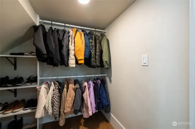 walk in coat closet
