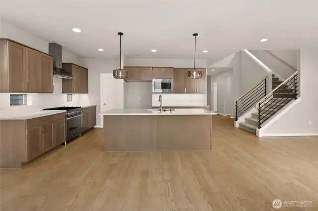 Interior finishes may vary. See site agent for details.