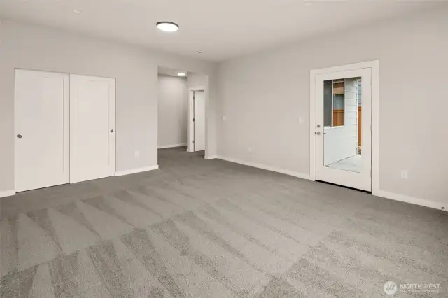 Interior finishes may vary. See site agent for details.