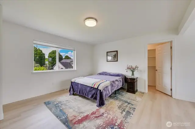 HUGE bedroom with extra large walk in closet