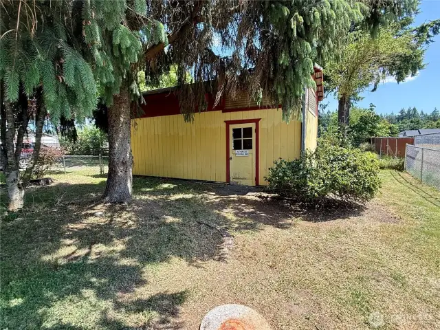Side of the boat/RV carport.