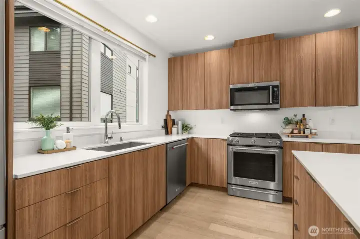 You will love working in this kitchen!