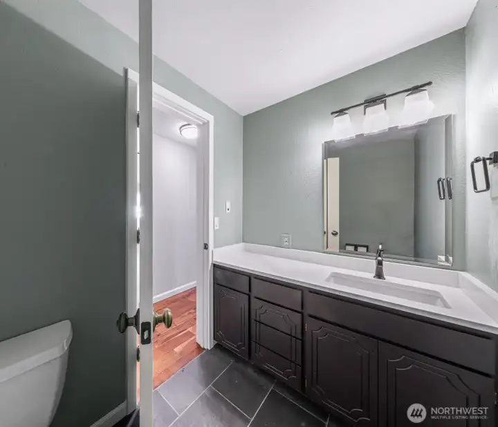 Lower level new half bath