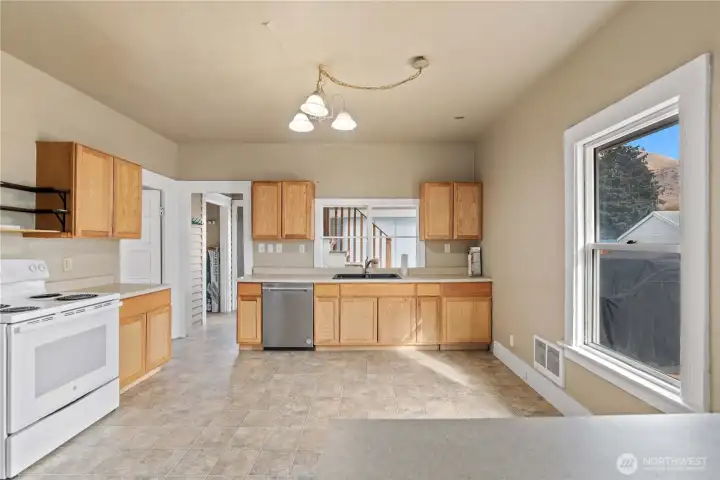 Kitchen with eating space. Dishwasher is new.