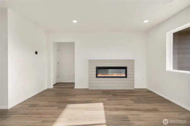 DISCLAIMER:PHOTOS ARE INFORMATIONAL PURPOSES ONLY. Photos are from another Sutherland in community, options, upgrades, colors, and/or other features may vary