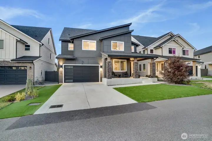 A community less than 30 custom homes.