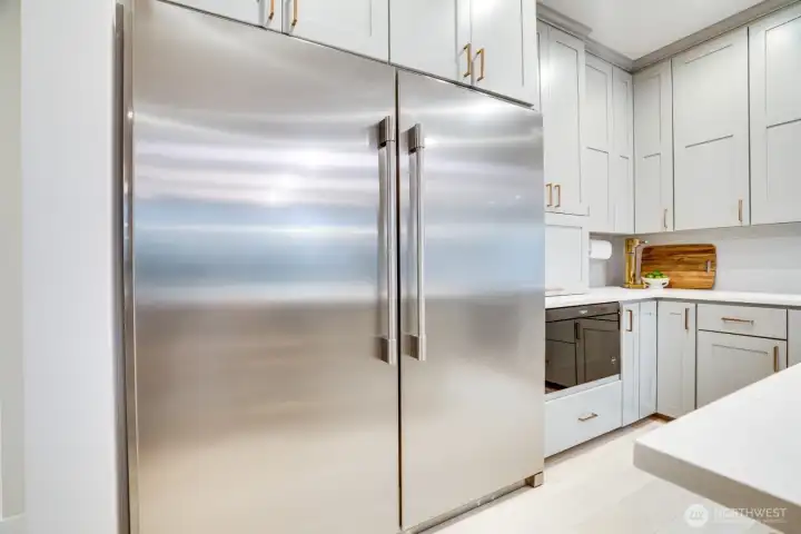 All appliances stay with the home