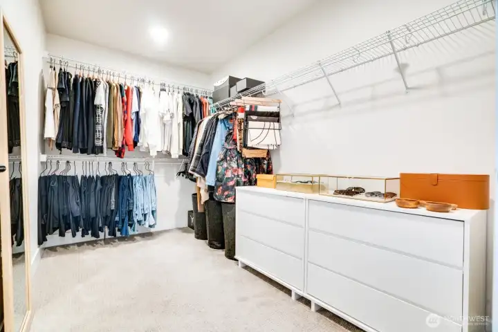Walk-in closet