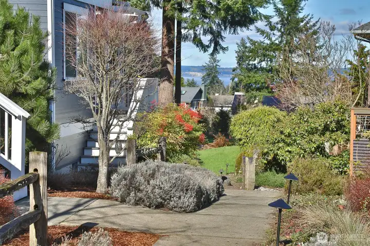 The walkway looking toward Saratoga Passage.