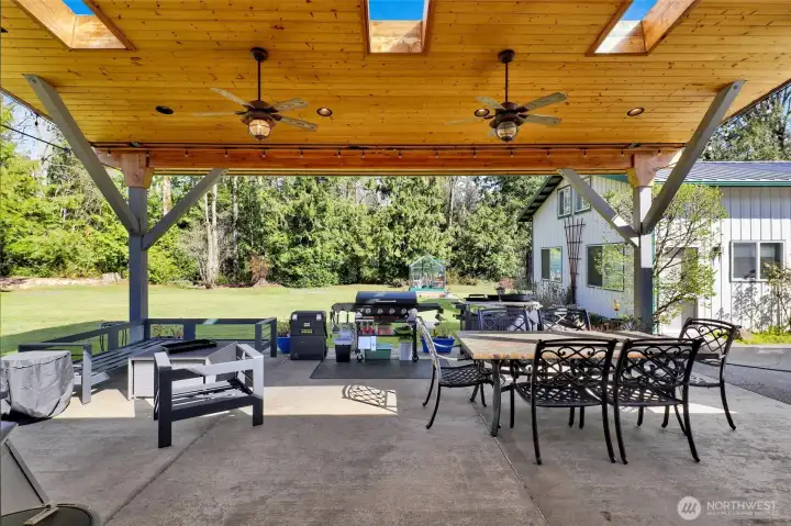 Such a great covered patio space!
