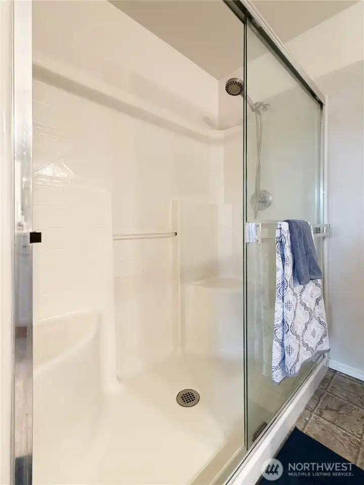 Large shower in primary bath