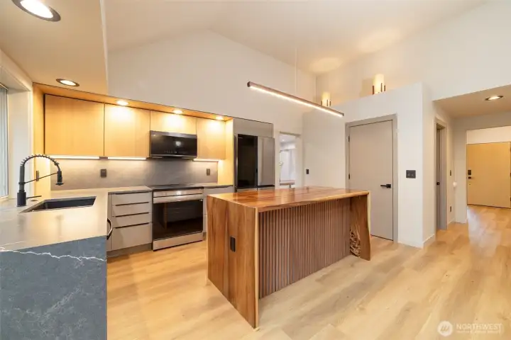 Alternate View #2 of Kitchen