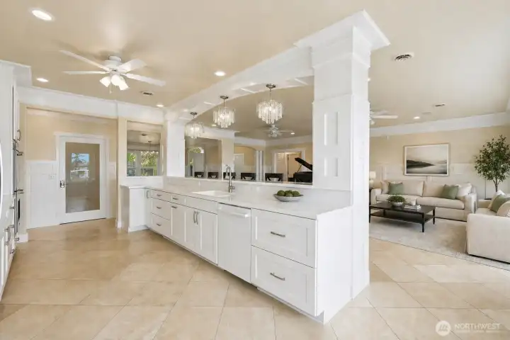 VIRTUALLY STAGED: Gourmet kitchen, main floor VIRTUALLY STAGED: Gourmet kitchen, main floor