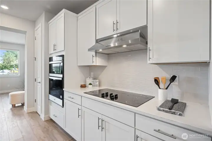 Stylish and modern functional kitchen Stylish and modern functional kitchen