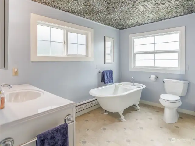 Spacious Full bath, complete with soaking tub.
