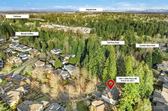 Close to Downtown Bothell, shops and may parks