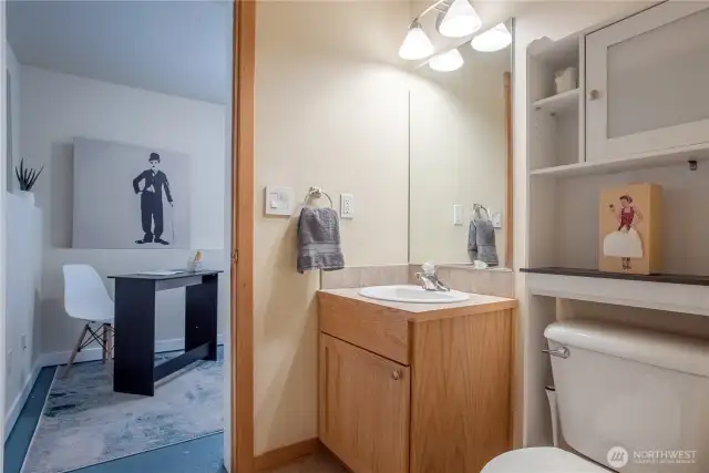 4th bathroom