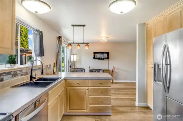 Lots of storage in the kitchen. All kitchen appliances included.