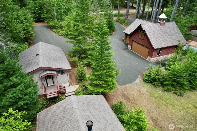 Other lot has large 3-car garage w/ 3 bedroom septic.