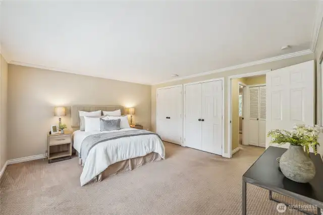 Dual closets in primary suite