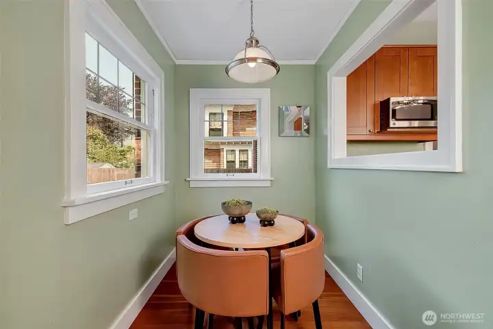 Eat in nook or perfect work from home spot between the kitchen and back yard