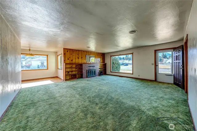 Spacious Living Room w/ Wood Burning Fireplace