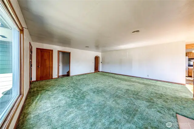 Spacious Living Room