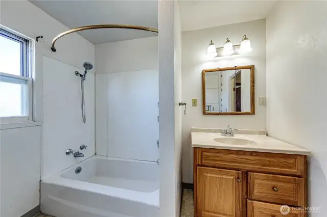 Main Floor Bathroom