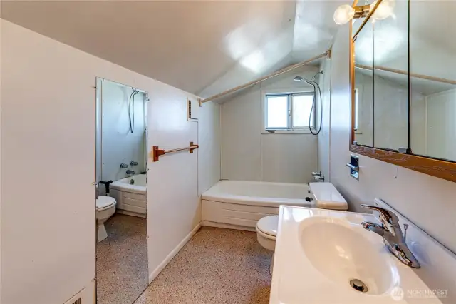 Upstairs Bathroom